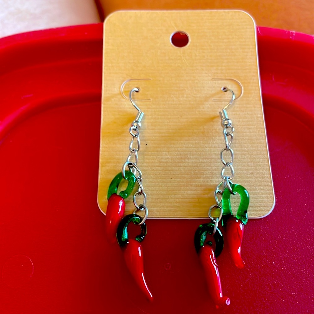 Dangly Chili Pepper earrings